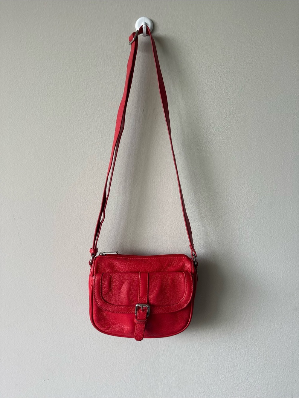 Danier Genuine Leather Red Crossbody Bag - Picture 2 of 9
